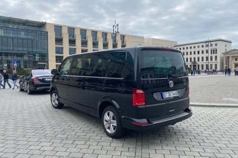 Berlin et Sachsenhausen - Visite privée en voiture ou en trainExcursion d'une journée à Berlin et Sachsenhausen avec un véhicule privé