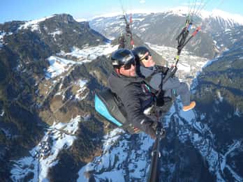 Mayrhofen: volo privato in parapendio biposto - Gentle