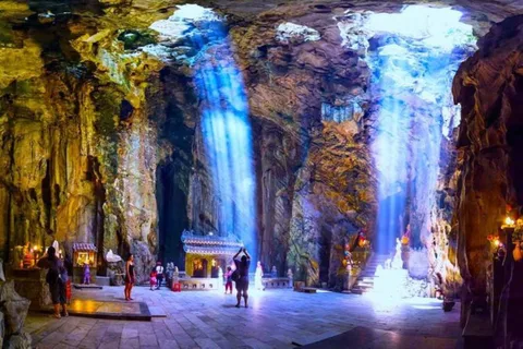 Desde Hoi An/Da Nang: Excursión Privada a las Montañas de Mármol y de los Monos