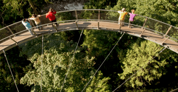 Vancouver: Kleingruppentour mit Mittagessen in Kapilano und Grouse Mtn