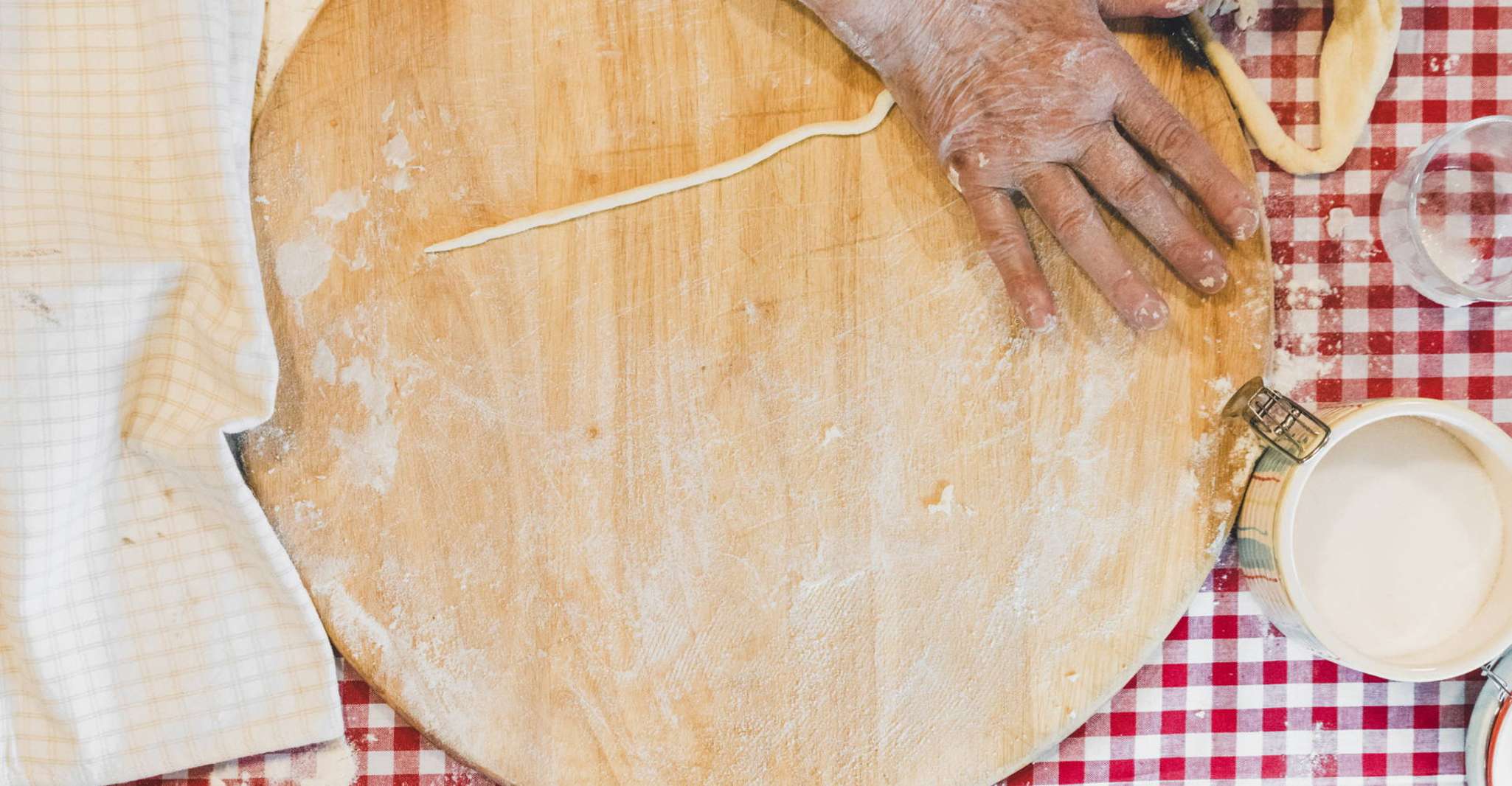 Montepulciano, Pasta-Making Class with Tasting and Wine - Hizvo
