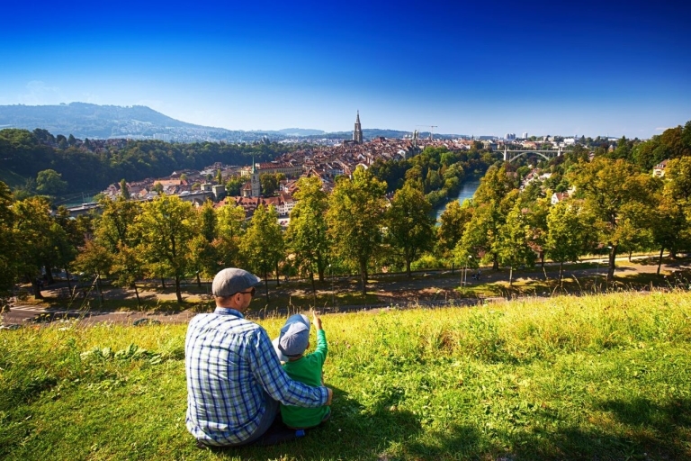 Bern: Guided City Walking Tour for Families Standard