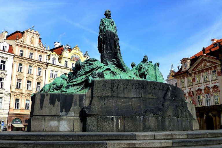Praga: Visita guiada a pie por las Ciudades Vieja, Nueva y JudíaVisita en grupo