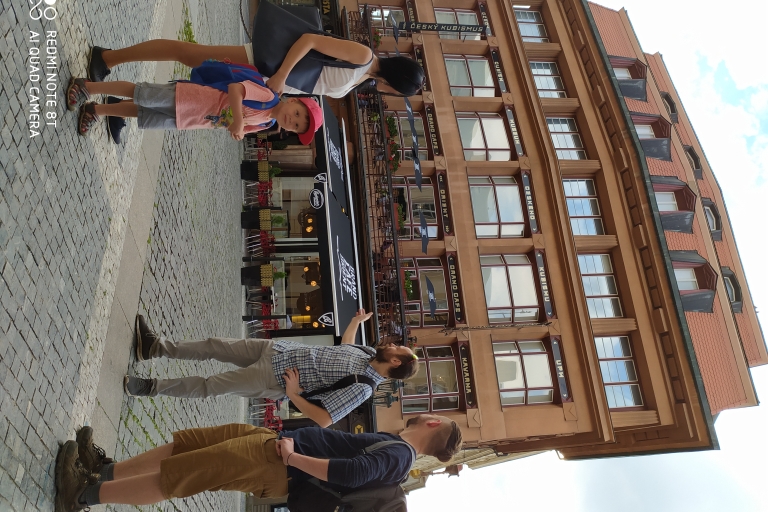 Praga: piesza wycieczka z przewodnikiem po starych, nowych i żydowskich miastachWycieczka grupowa