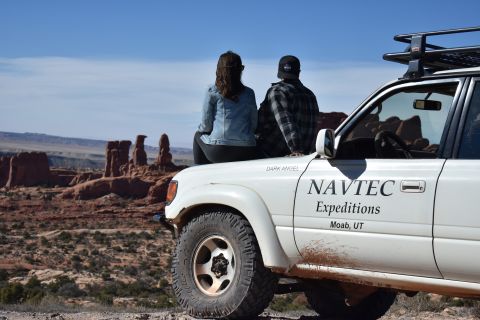 Från Moab: Half-Day Arches National Park 4x4 Driving Tour