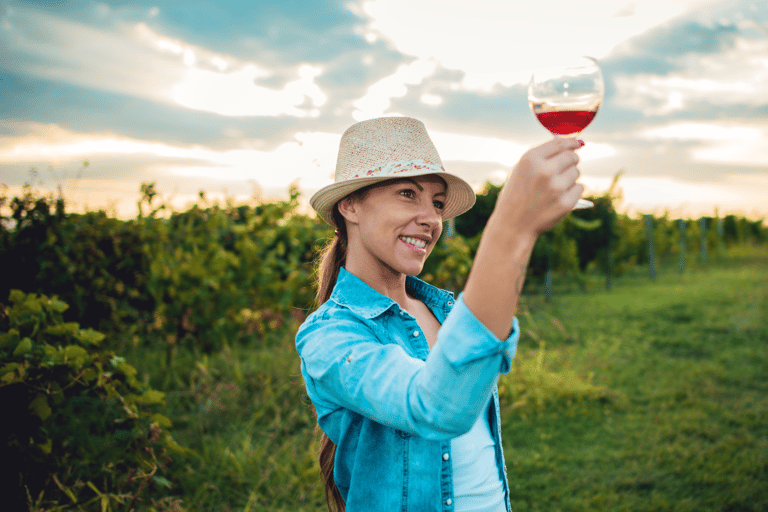 Visite privée de luxe : Sites antiques de Némée et dégustation de vin