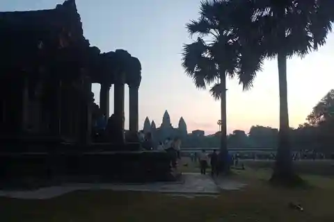 From Siem Reap: Angkor Wat Sunrise & Lost City Private Tour