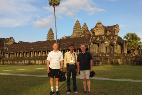 Desde Siem Reap: Excursión Privada al Amanecer de Angkor Wat