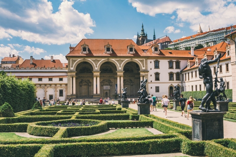 Prague: Castle and Lesser Town Walking Tour with Local Guide Shared Tour