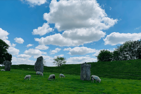 Stonehenge Special Access - Evening Tour from London