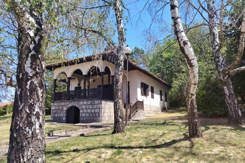 From Belgrade: Serbian Royal Legacy & Wine Day Trip