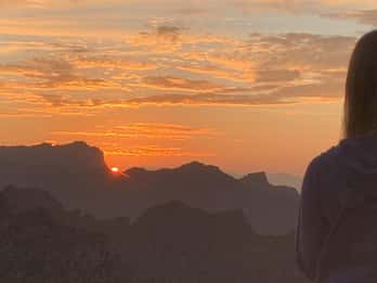 From Alcudia: Sunset Formentor Tour with Cava