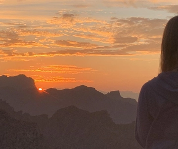 From Alcudia: Sunset Formentor Tour with Cava