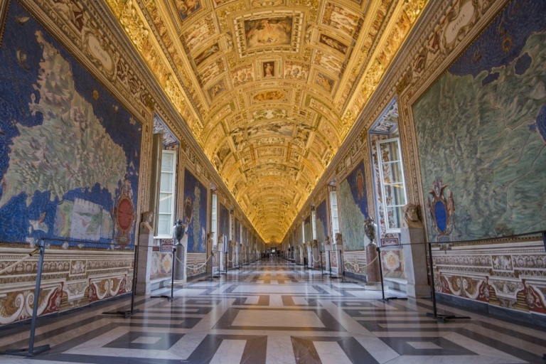 Vaticano y catacumbas: tesoros de la Capilla SixtinaVaticano y catacumbas: tour en español