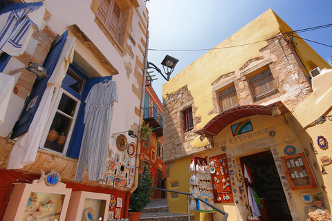 Heraklion: dagtocht Chania, het meer van Kournas en RethymnoOphalen van Agia Pelagia, Lygaria en Fodele