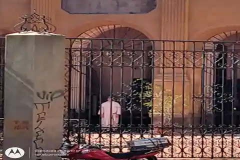 Excursão a pé guiada particular de San Telmo