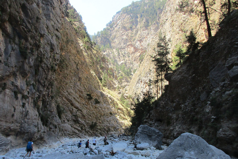 Ab Agia Pelagia, Iraklio & Malia: Samaria-Schlucht-TagestourAbholung in Iraklio und Ammoudara