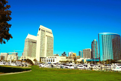 San Diego, Seaport Village: Waterfront Walking Food Tour