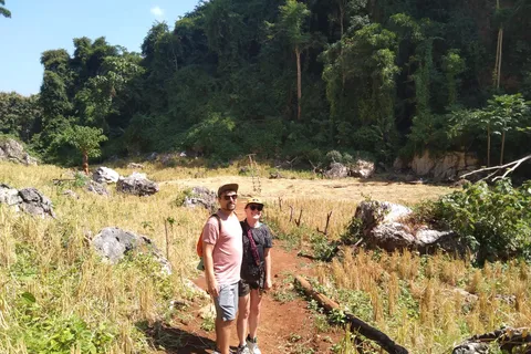 Luang Prabang Senderismo LongLao a las cataratas Kuang si día completo