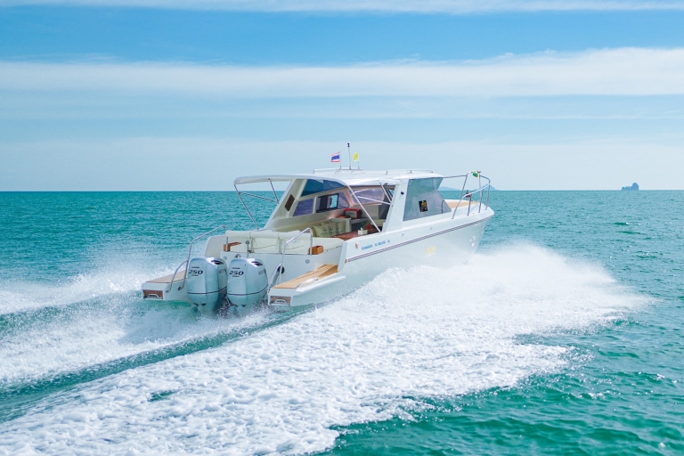 Krabi: Prywatna jednodniowa wycieczka Yawasam i 5 wysp Luksusową łodzią motorowąKrabi: jednodniowa wycieczka luksusową łodzią motorową na Yawasam i 5 wysp