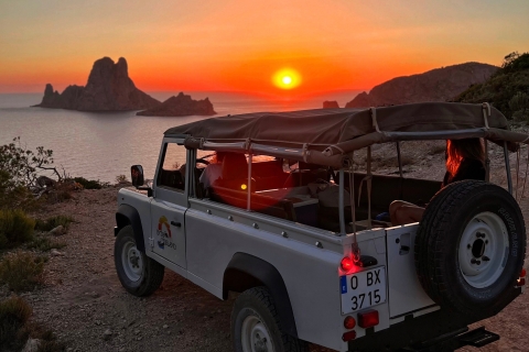 Ibiza: combo de safari en 4x4, caminata por la playa y paseo en barco por Tagomago