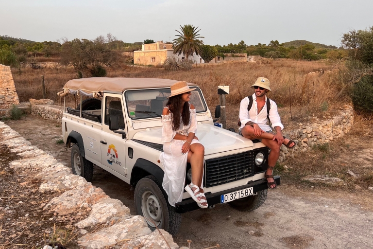 Ibiza: combo de safari en 4x4, caminata por la playa y paseo en barco por Tagomago