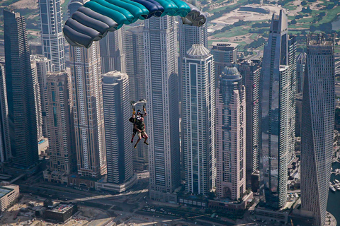 Dubaï : saut en parachute en tandem à la Palm