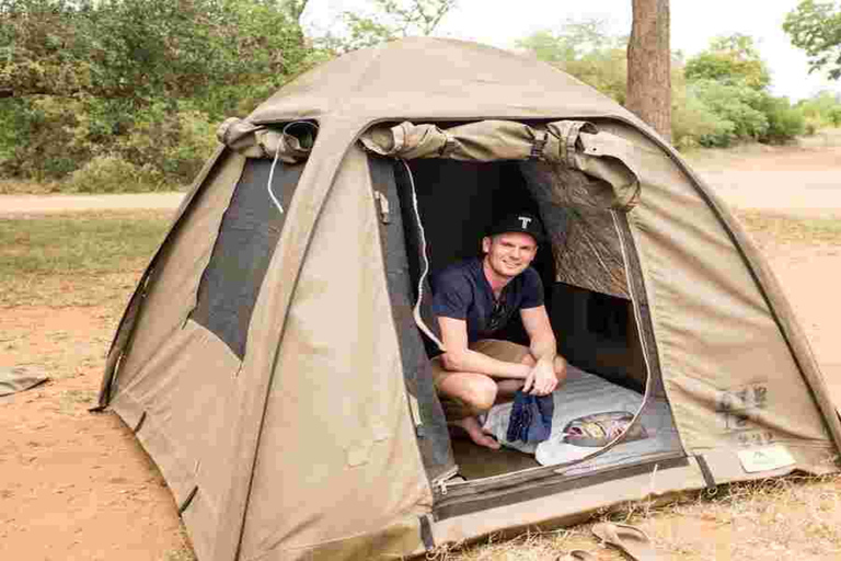 Arusha: Safari de 4 días en camping por el Serengeti y el Ngorongoro