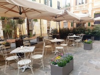 Sassari, visite dans une boutique historique et apéritif - Housity