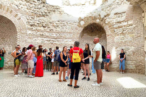 Split: Palacio de Diocleciano y casco antiguo Visita guiada a pie