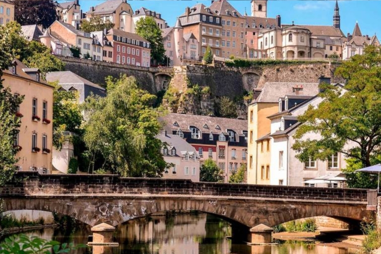 Luxembourg : Jeu d'exploration mobile Outdoor Bachelor PartyJeu en français