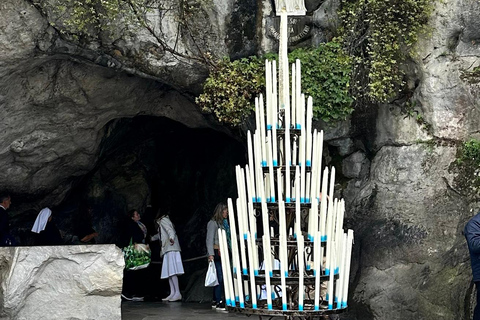 Lourdes Express: Private Guided Tour of the Sanctuaries