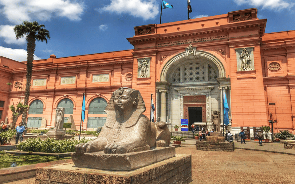 Cairo: Turul Muzeului Național și al Muzeului Egiptean cu prânz |  GetYourGuide