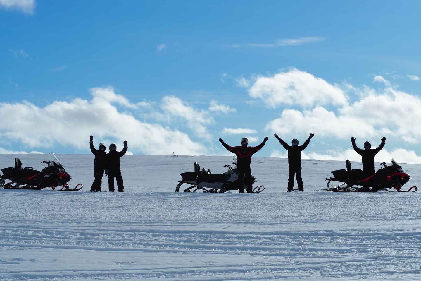 Alta: Geführte Schneemobil-Safari auf Finnmarksvidda mit Snacks