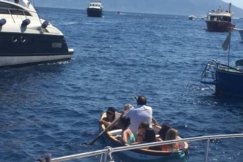 Au départ de Positano : excursion privée d'une journée entière en bateau à Capri