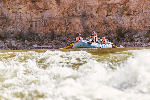 Westwater Canyon: rafting klasy 3-4 po rzece Kolorado z Moabu