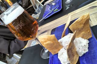 Cartagena: Guided Walking Tour with Tapas and Drinks