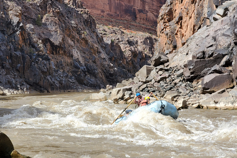 Westwater Canyon: rafting klasy 3-4 po rzece Kolorado z Moabu