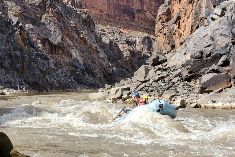 Westwater Canyon: rafting klasy 3-4 po rzece Kolorado z Moabu