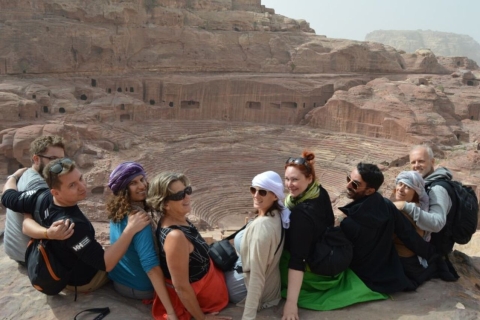 Sharm El Sheij: Excursión de un día a Petra y Aqaba en ferry