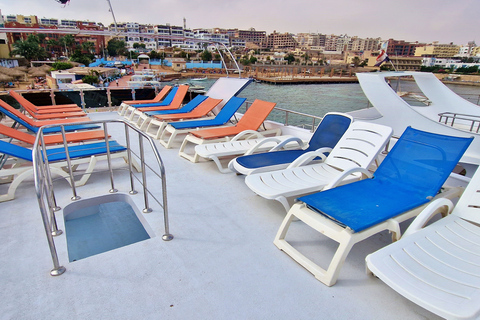 Hurghada: King&#039;s Boat Trip con snorkeling, isole e pranzoHurghada: viaggio in barca King&#039;z condiviso