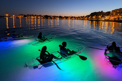 Split : Visite guidée en kayak dans la nuit illuminéeSplit : Excursion guidée en kayak dans la soirée illuminée