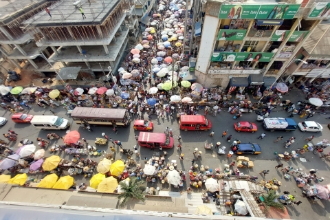 Wycieczka piesza po rynku Makola