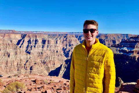 Grand Canyon West Rim: tour con pranzo e Skywalk opzionale