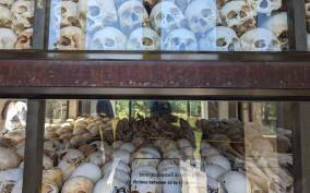 Phnom Penh: The Killing Fields & Tuol Sleng Genocide Museum
