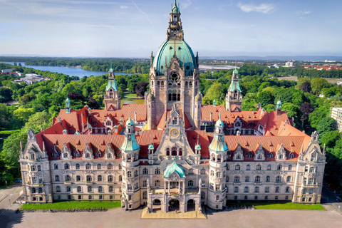 Hannover: New Town Hall exclusive Guided Walking Tour