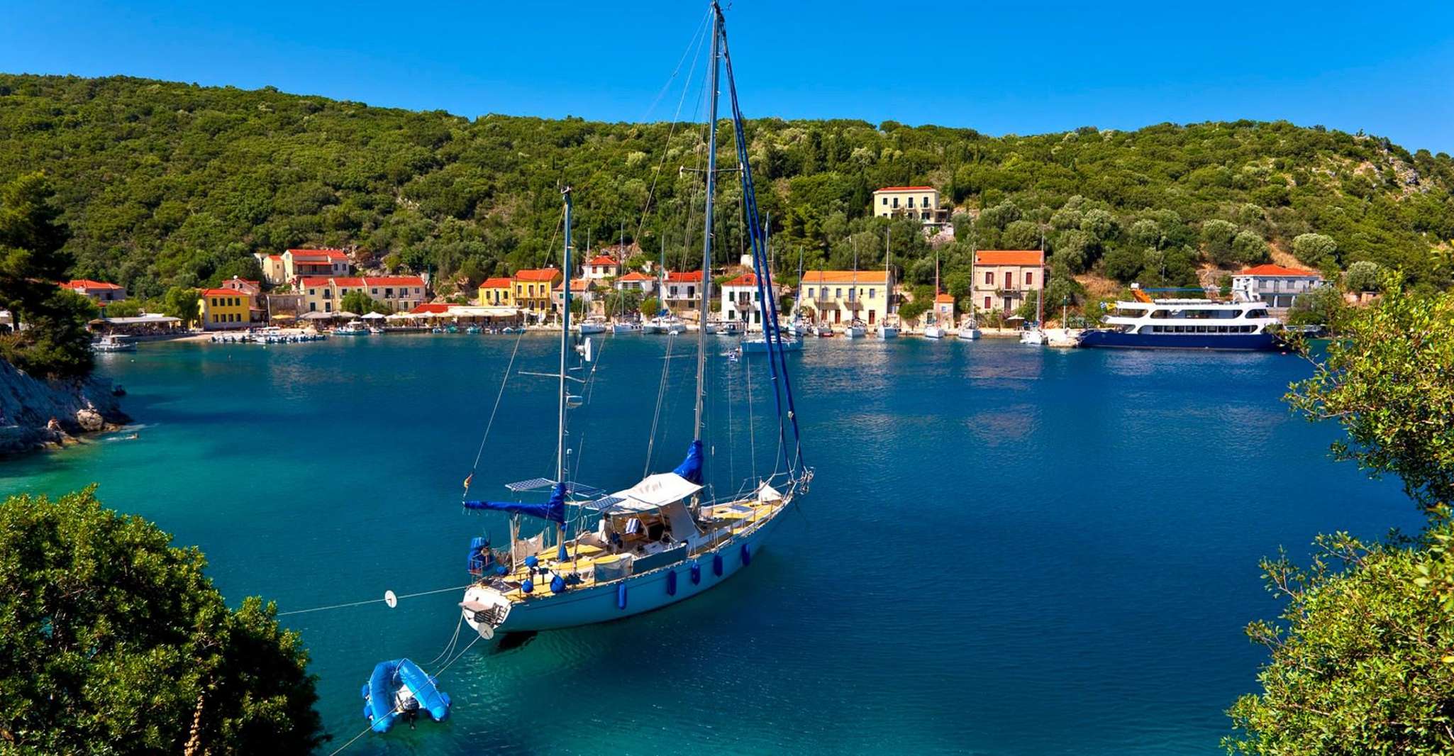 Da Cefalonia, Day Trip a Ithaki Island con una fermata di nuoto - Hizvo
