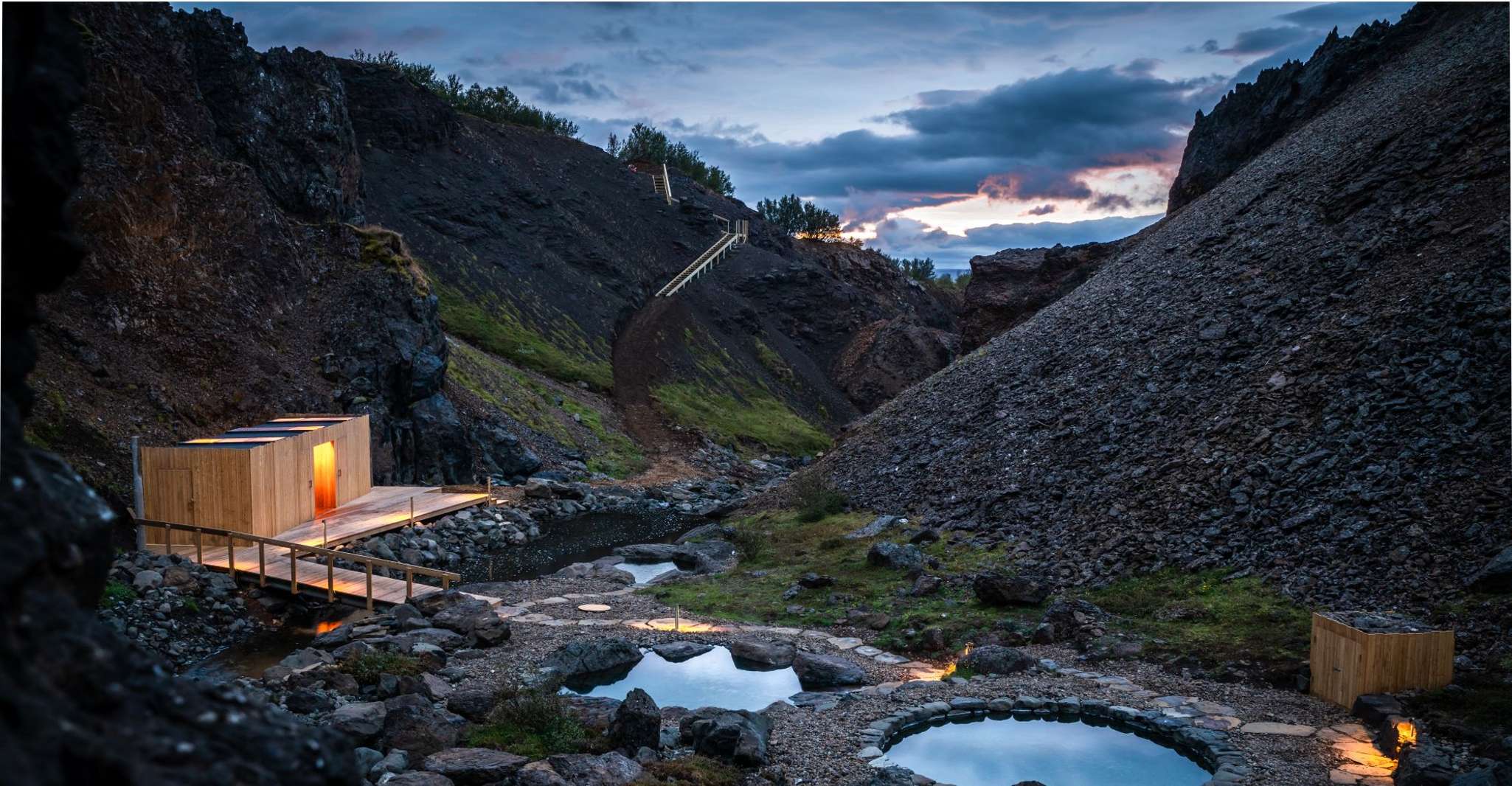 Husafell, Canyon Baths Soak with short Highlands Hike - Housity