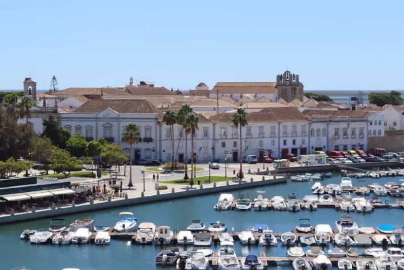 Da Albufeira: tour di un'intera giornata del meglio dell'Algarve orientale