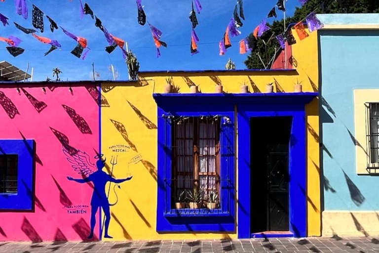 Mezcal-Verkostung an einem geheimen Ort im Herzen von Oaxaca